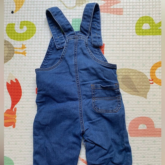 Carters 6pc bundle, 9mth - Picture 6 of 12